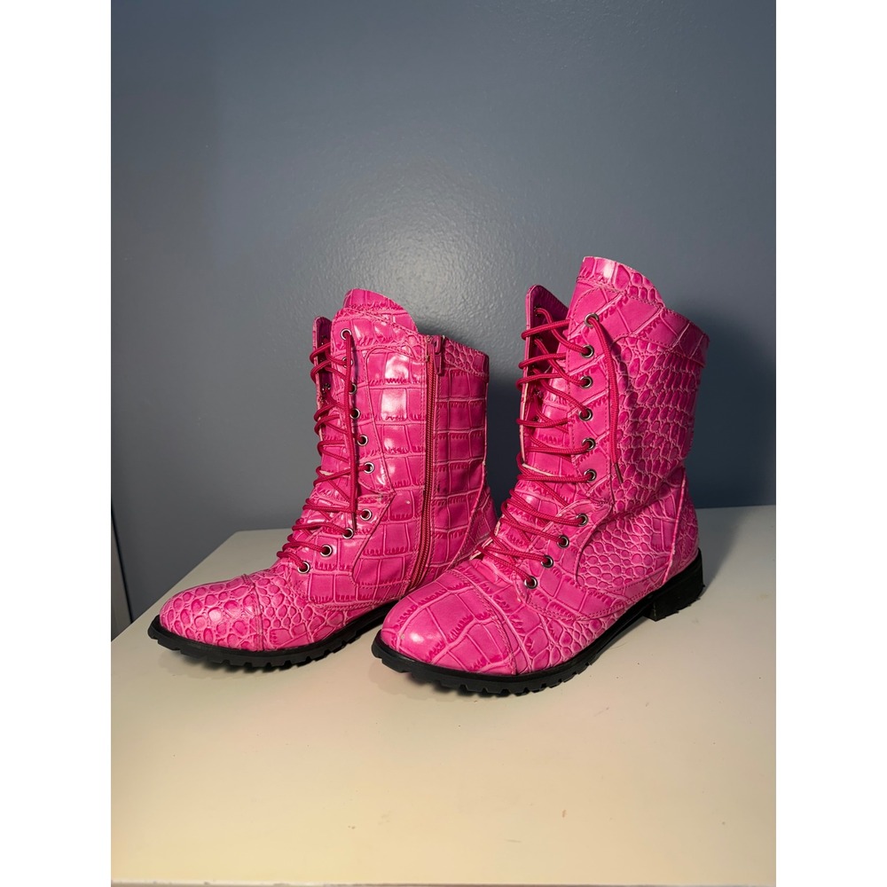 Alexandra Collection Hot Pink Croc Embossed Combat Boots AC6 Womens 9 Lug Sole